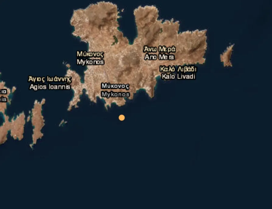 Migrant boat capsizes off Mykonos