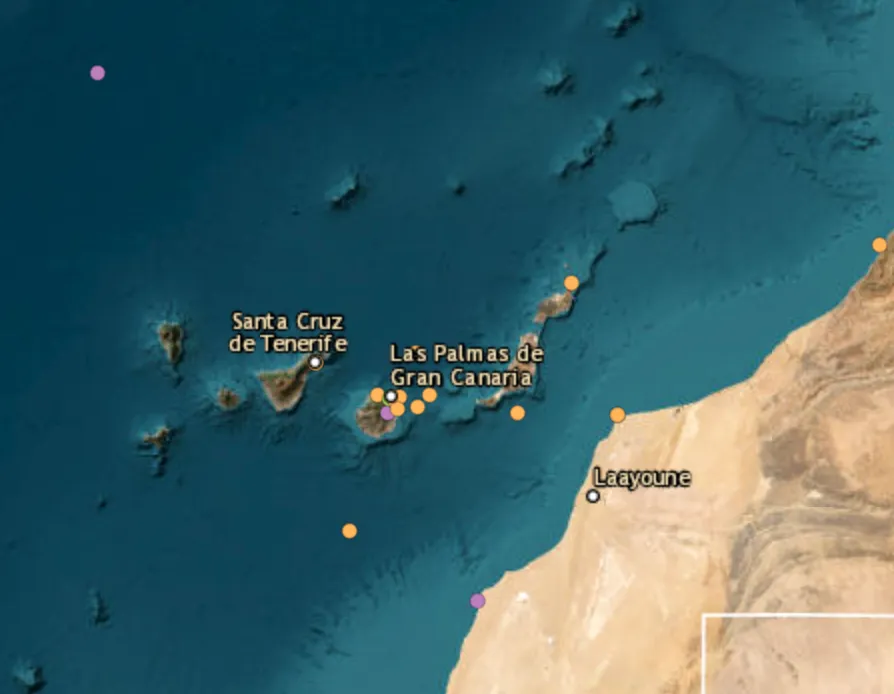 Migrant boat capsizes en route to the Canary Islands