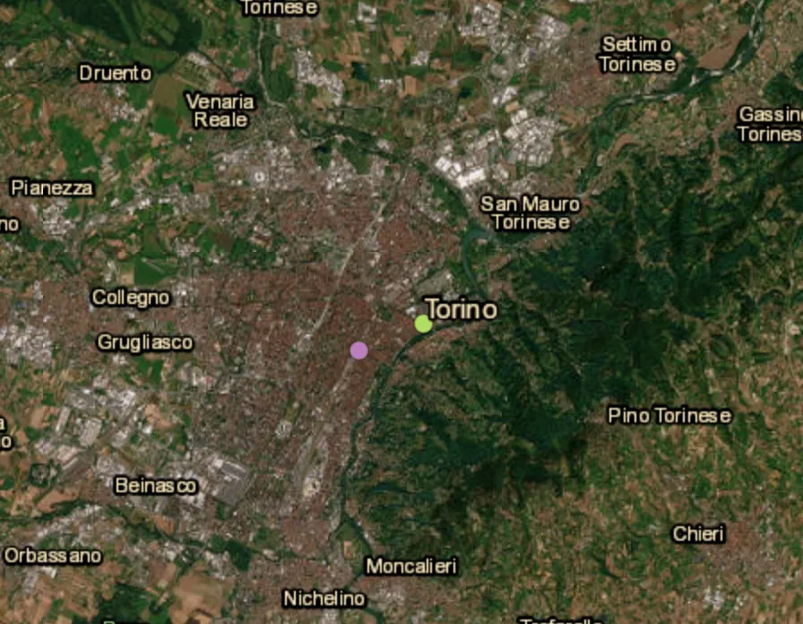Frecce Tricolori plane crashes into a car outside Turin