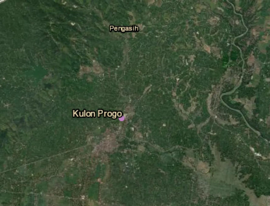 Train derailment injures three passengers in Kulon Progo disrict