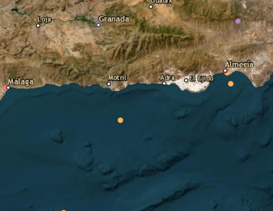 Migrant boat capsizes off Spain