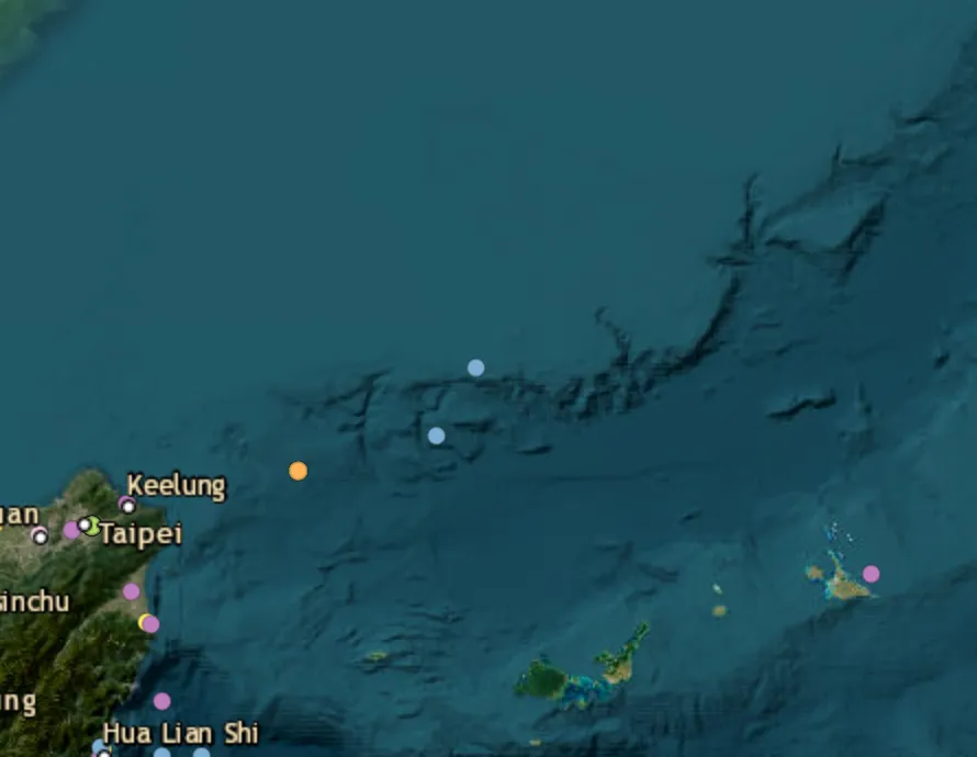 Chinese ships enter disputed waters in the Senkaku Islands