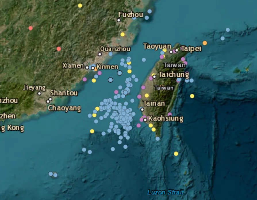 18 Chinese military aircraft and six naval ships tracked around Taiwan